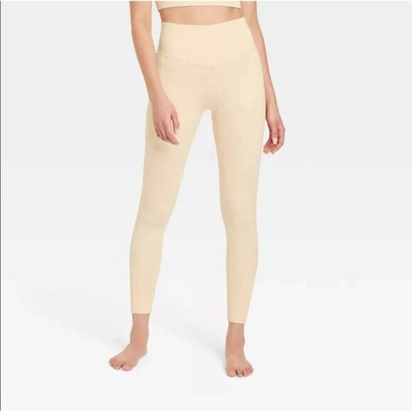 JoyLab Women's Seamless Cable Knit 7/8 Leggings Ivory Size Medium - Picture 1 of 13